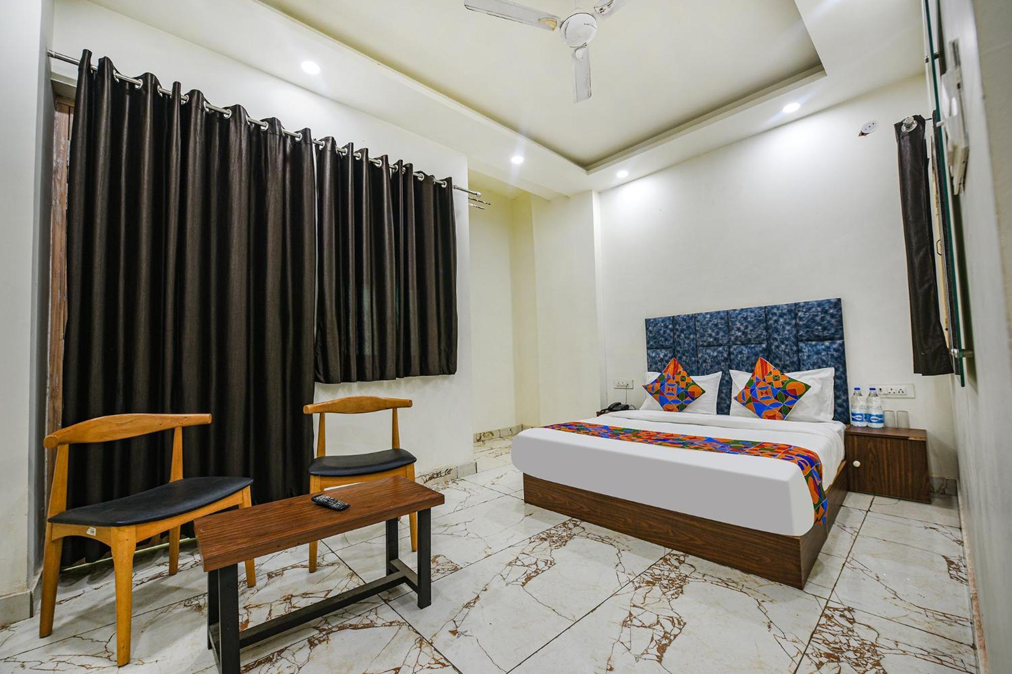 Fabexpress Divya Villa New Delhi Exteriör bild