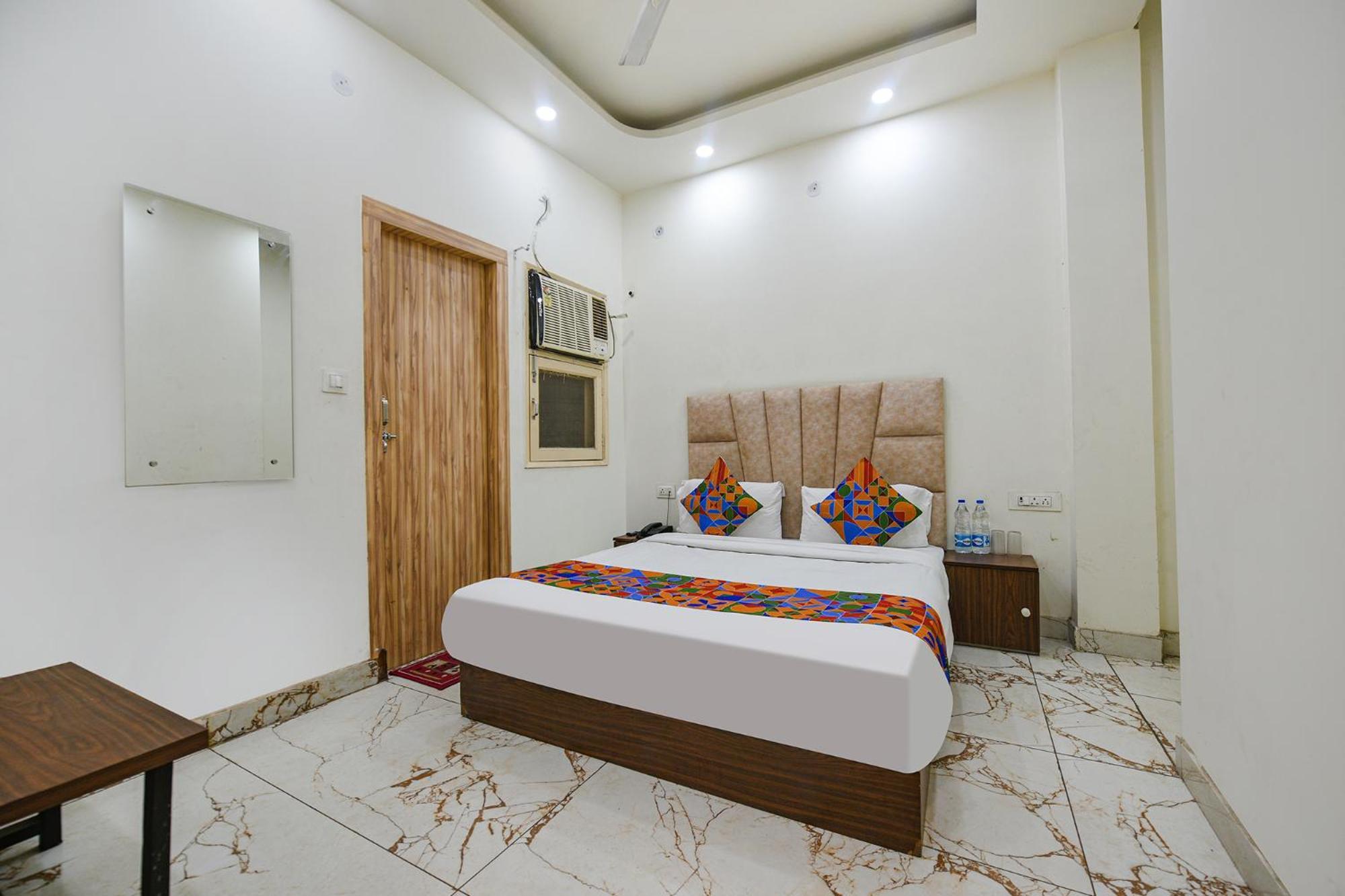 Fabexpress Divya Villa New Delhi Exteriör bild